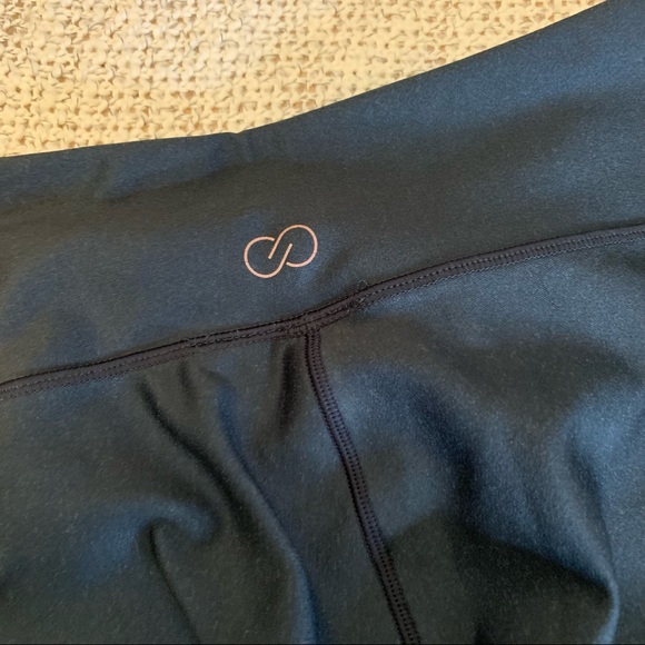 Calia by Carrie Underwood Radial Kaleidoscope Floral Leggings 🌸 - Picture 5 of 10